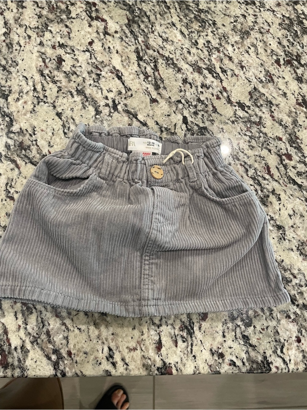 Zara Girls' Corduroy Skirt in Light Gray